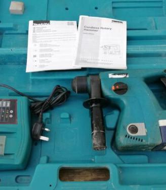 Tassellatore a batteria Makita 24v
