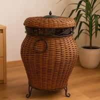 Cesto portabiancheria in vimini intrecciato con de