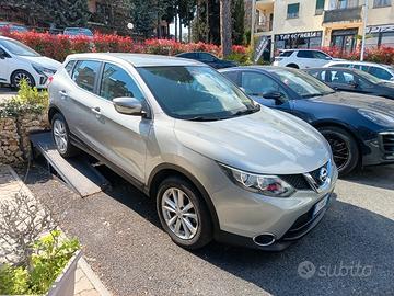 NISSAN QASHQUAI