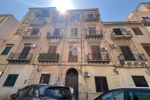 4 LOCALI A PALERMO