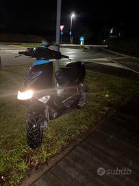 Aprilia Tech Sr 2005