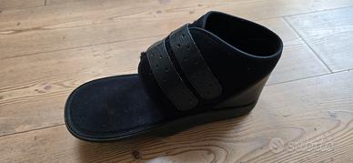 scarpa post  intervento alluce valgo nr 47-48