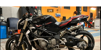 mv agusta brutale 989 r  anno 2009