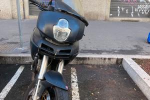 Ducati Multistrada 620 nera