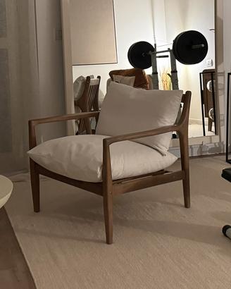 Poltrona in legno massello