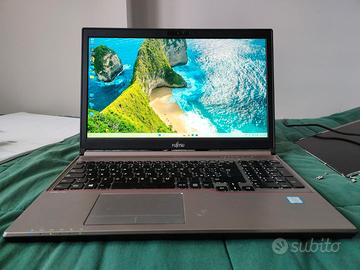 PC portatile Fujitsu E756