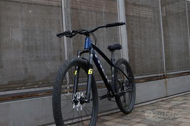 trek marlin 6 gen 3 (wheelie bike)