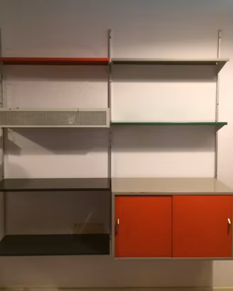 Libreria metallo con fioriera