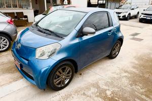 Toyota iQ 1.0 CVT Trend
