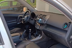 Toyota ra4 2009 150CV luxury 