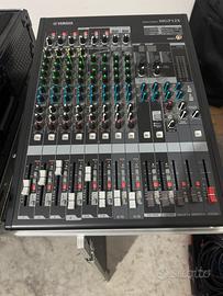 Mixer analogico Yamaha MGP12X