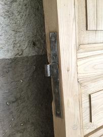 Porte a massello di castagno