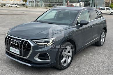 AUDI Q3 35 TDI S tronic Business Advanced