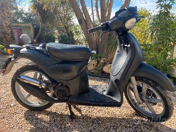 Scarabeo 50 minarelli