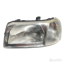 FARO ANTERIORE SINISTRO LAND ROVER FREELANDER 97>0