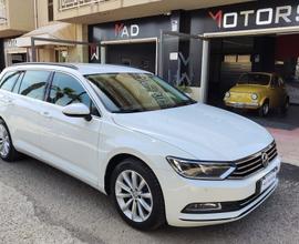 Volkswagen Passat 1.6 120 CV DSG Business 2018