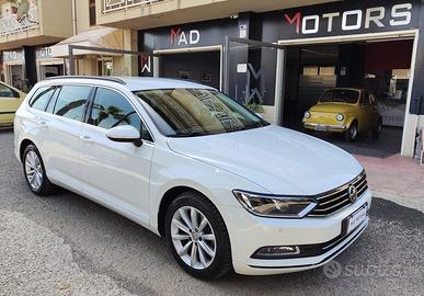 Volkswagen Passat 1.6 120 CV DSG Business 2018