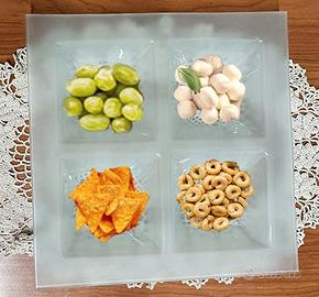 Piatto snack in vetro satinato