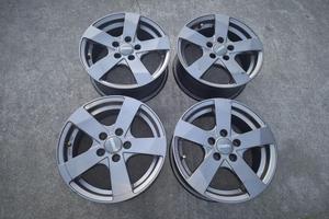 Cerchi In Lega Da 14" Per Volkswagen Polo 6R 2014