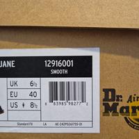 DR. MARTENS MARY JANE