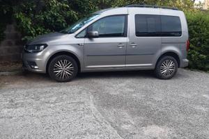 VW CADDY PERSONE / COSE