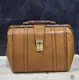 bauletto cuoio