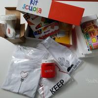 Lampada - cassa - maglietta - orologio - kitscuola