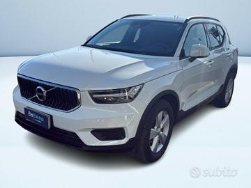 Volvo XC40 1.5 T3 Momentum 163cv my20