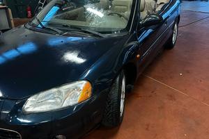 Chrysler sebring cabrio 2.7 del 2003 con 120000 km