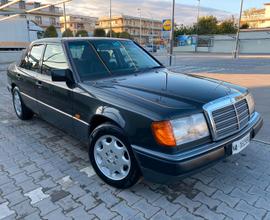 MERCEDES Serie E (*124) - 1992