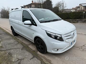 Mercedes Vito-2016/2.2 cdi.-5900 euro