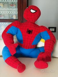 Pupazzo /peluche Spiderman Giochi Preziosi