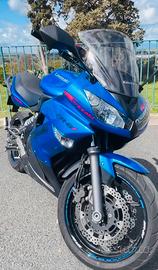 Kawasaki er-6f 650cc anno 2010 solo 14350km