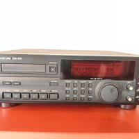 Tascam DA-40
