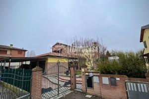 Villa unifamiliare via PARRI