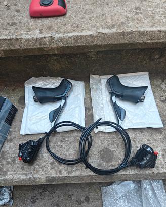 comandi freni disc.shimano di2,11v 