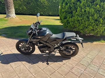 Yamaha MT125