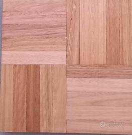 Parquet mosaico in legno Rovere massello 