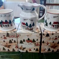 Mason's Christmas Village Caraffa e due Boccali