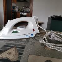 Ferro da stiro a vapore