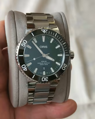 Orologio Oris Aquis Date 43,5 mm.