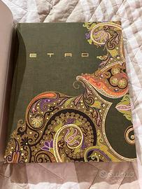 ETRO LIBRO