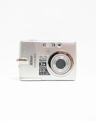 Fotocamera CCD Nikon Coolpix L10 - Vintage Look
