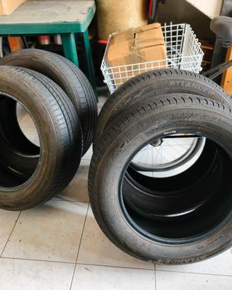 Gomme 205 60 R15 92V