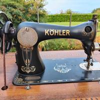 Macchina da cucire antica