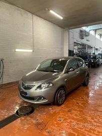LANCIA Ypsilon 1.0 FireFly 5 porte S&S Hybrid Go