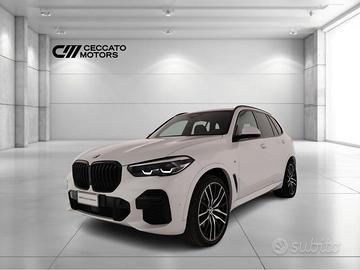 BMW X5 xdrive30d mhev 48V Msport auto