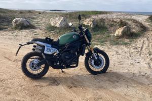Benelli Leoncino 800 Trail