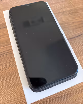 iPhone XR 64 GB