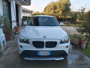 BMW X1 xdrive 18d Attiva